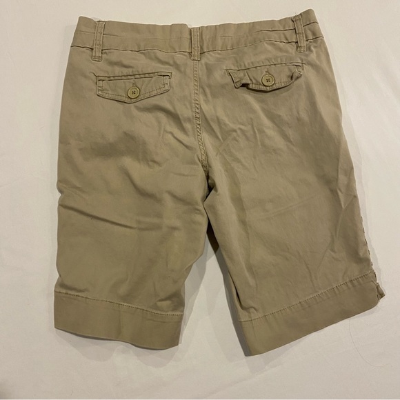 SOMETHING TRICKIE Khaki Bermuda Ladies Shorts Size 9 - Picture 4 of 6